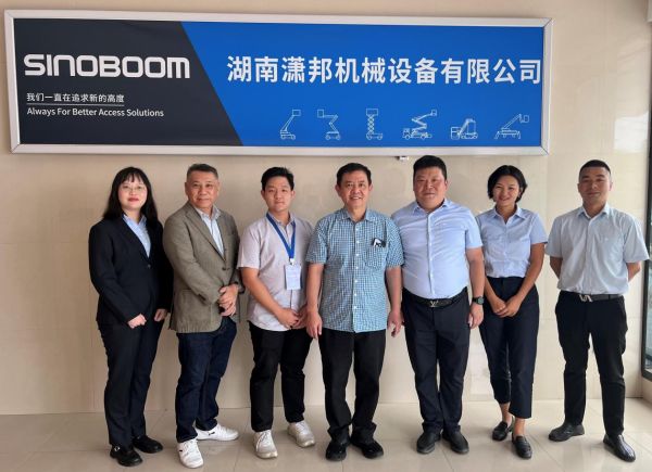 乐鱼(中国)机械再制造产品进军全球市场 海外客商应邀前来实地考察