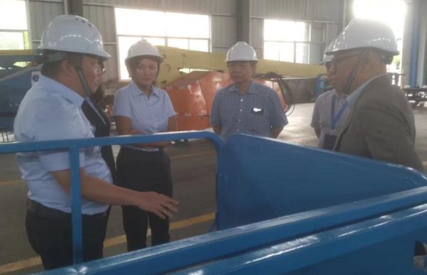 乐鱼手机网页版登录入口,湖南车载式高空作业平台